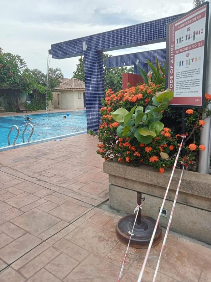 Seaview Gateway - Private Owner Hotel Port Dickson Bagian luar foto